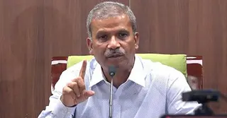 আ.লীগের বিষয়ে ব্যবস্থা গ্রহণের প্রশ্নে কোনো দ্বিমত নেই: আইন উপদেষ্টা
